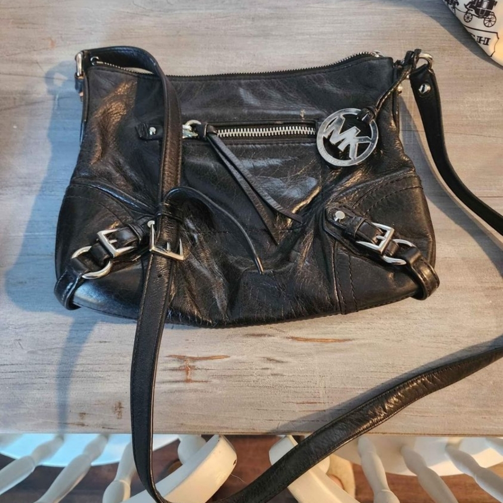 Black MK purse